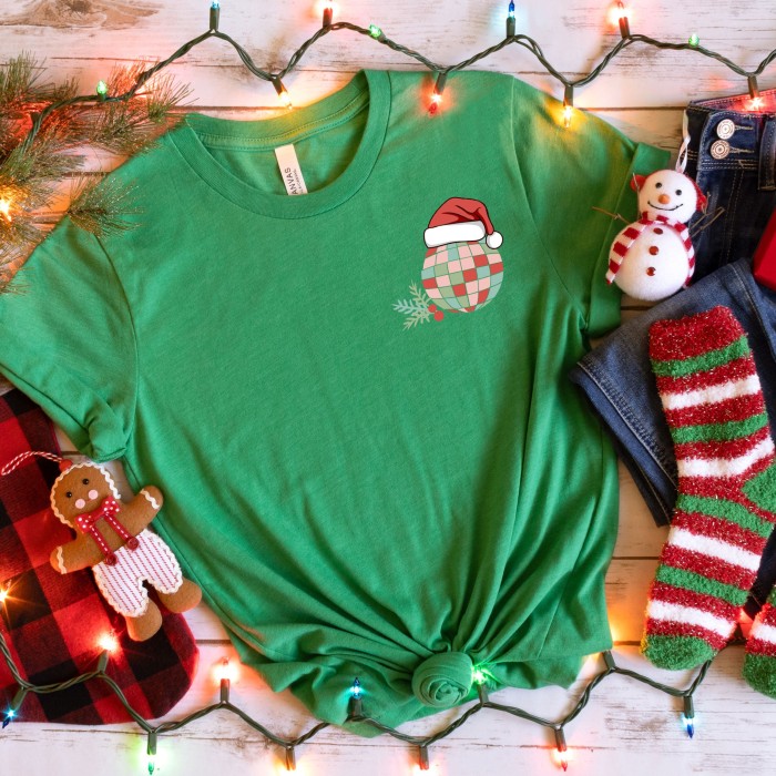 In My Holly Jolly Mama Era Shirt, Retro In My Mom Era Festive Apparel Shirt, Christmas Shirts For Mama, Xmas Mama Shirt, Jolly Mama Shirt