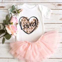 Baby Shower Onesie, Leopard Print Heart Baby Onesie, Newborn Baby Bodysuit, Funny  Baby Shower Gift, Toddler Tee, Baby Announcement