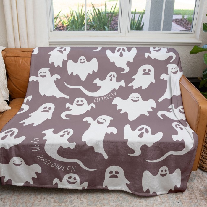 Custom Name Ghost Blanket, Personalized Couch Throw, Spooky Halloween Decor, Halloween Gift, Gothic Handmade House Decor