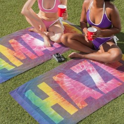 Multi-color Tie Dye Pattern Custom Name Beach Towel, Personalized Colorful Bath Towels, Rainbow Pattern Pool Towel, Birthday Vacation Gift