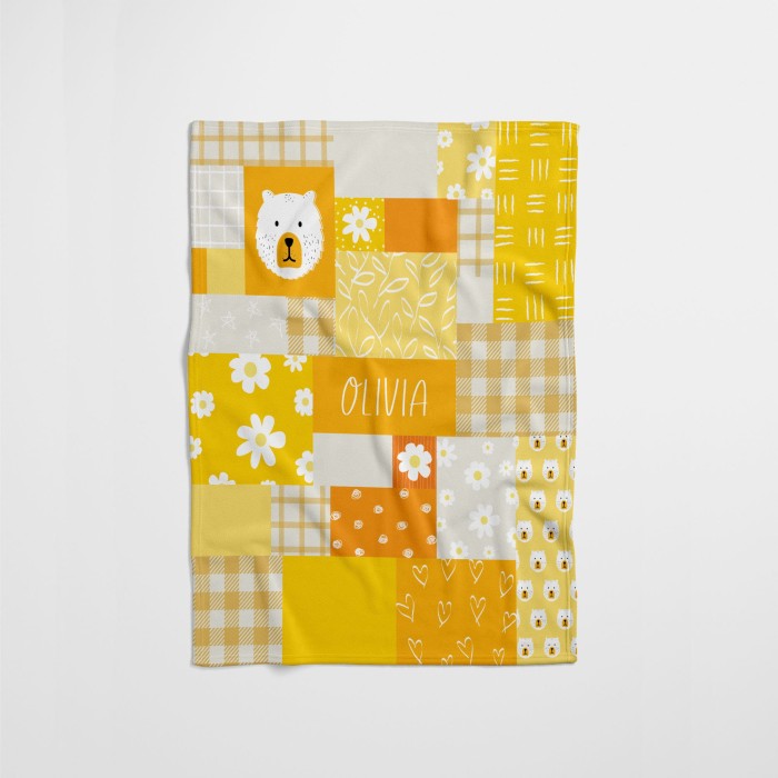 Personalizable Couch Throw, Teddy Blanket With Name, Patchwork Style Nursery Quilt, Child Room Decor, Daisy Baby Blanket, Gingham Pattern