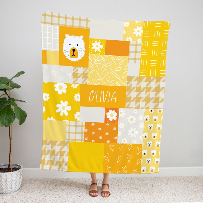 Personalizable Couch Throw, Teddy Blanket With Name, Patchwork Style Nursery Quilt, Child Room Decor, Daisy Baby Blanket, Gingham Pattern