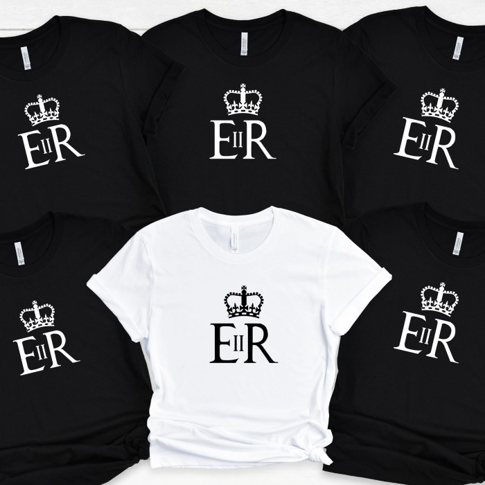 Queen Elizabeth's Platinum Jubilee Shirt, 1952-2022 Platinum Jubilee Shirt, Queen Elizabeth Shirt,Queen's Crown Shirt, British Monarch Shirt