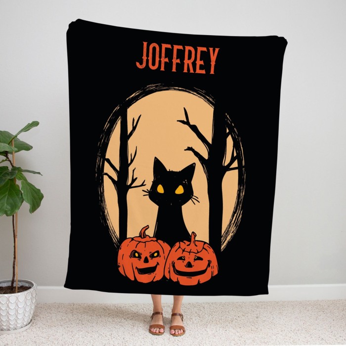 Personalized Black Cat Pumpkin Blanket, Custom Name Soft Cozy Sherpa Fleece Throw Blanket, Halloween Gift for Cat Mom, Cat Dad, Cat Lover