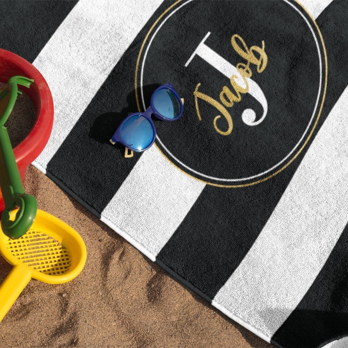 Retro Stripe Style Custom Name Pool Towel, Personalized Name Bath Towel, Anniversary Birthday Beach Towel, Gift for Her/him