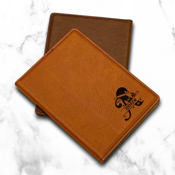Christmas Gift Passport Cover, Leather Passport Holder, Monogram Gift Passport Case, Corporate Gifts, Employee Gifts, Client Gifts, Christmas